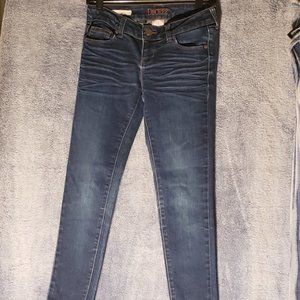 Decree Blue Jeans Size 3